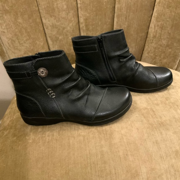 Booties - Picture 4 of 8